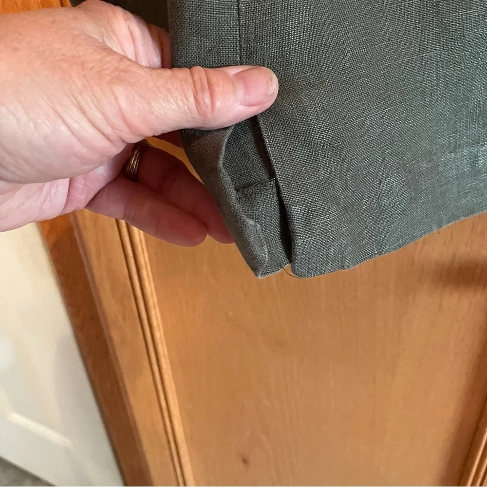 Doncaster women’s Dark green linen button down top size 12 - Picture 3 of 7